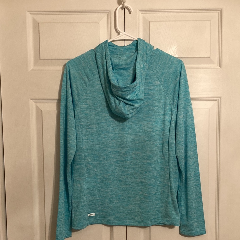 **NWT** Under Armour Hoodie - Picture 2 of 5